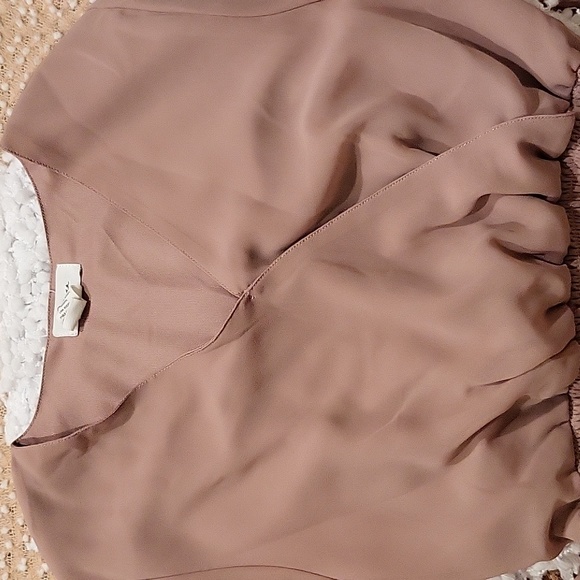 Japna Ruffle Blouse - Picture 4 of 10